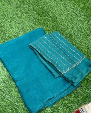 Rangoli Crush Saree with Aari Sequence Blouse - 8