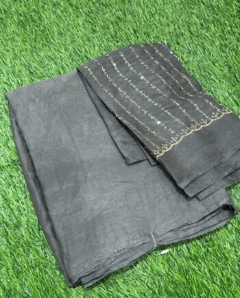 Rangoli Crush Saree with Aari Sequence Blouse - 3