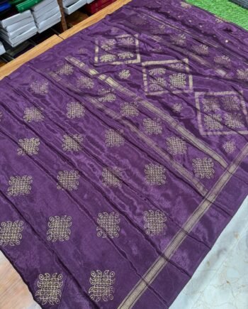 Kollam Foil Print Crepe Saree - 3